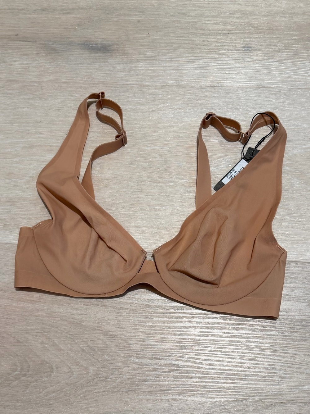 SKIMS Plunge Bra - NWT